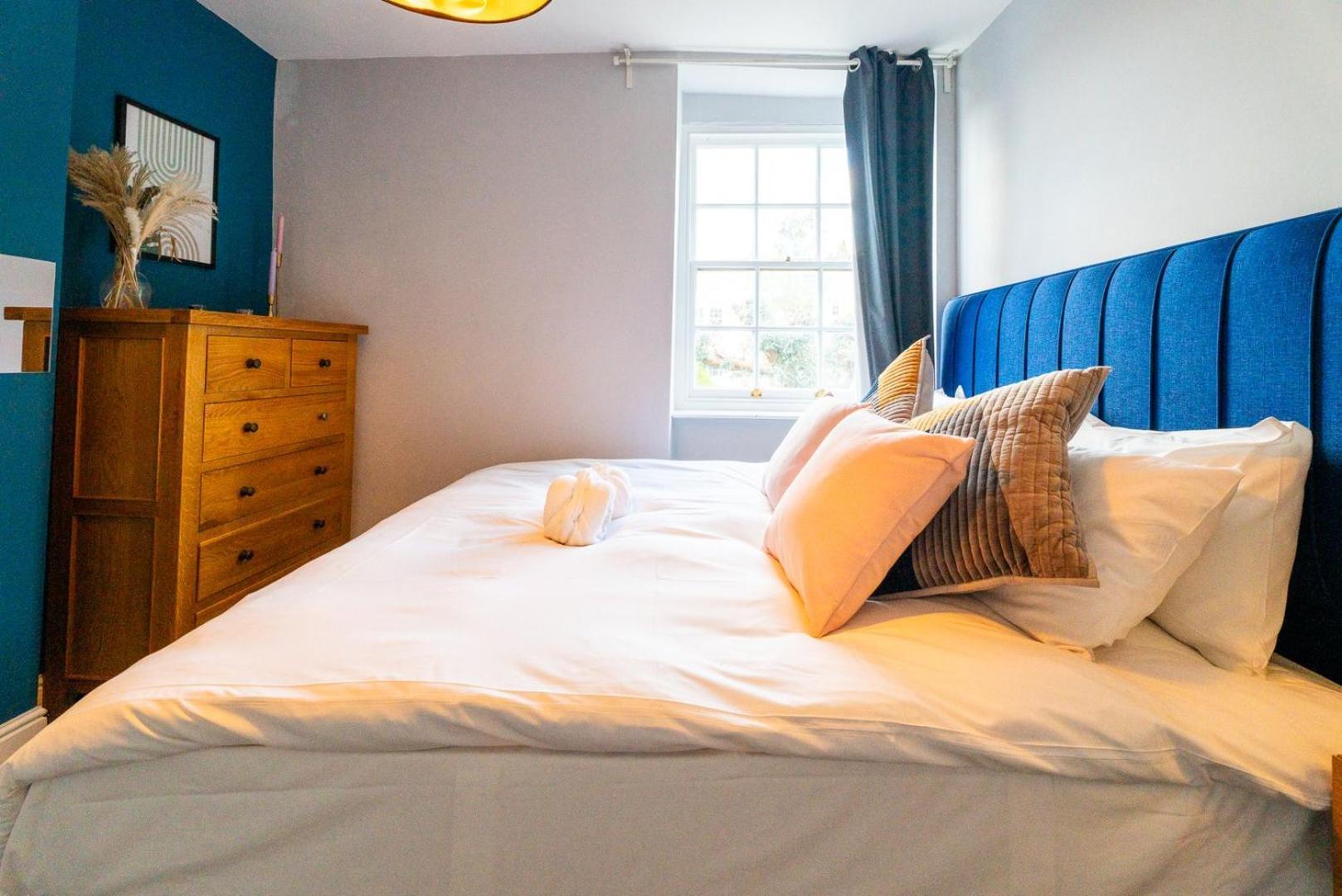Cohost Partners | 4br/2ba | Free Parking | Wifi Gasthof Bristol